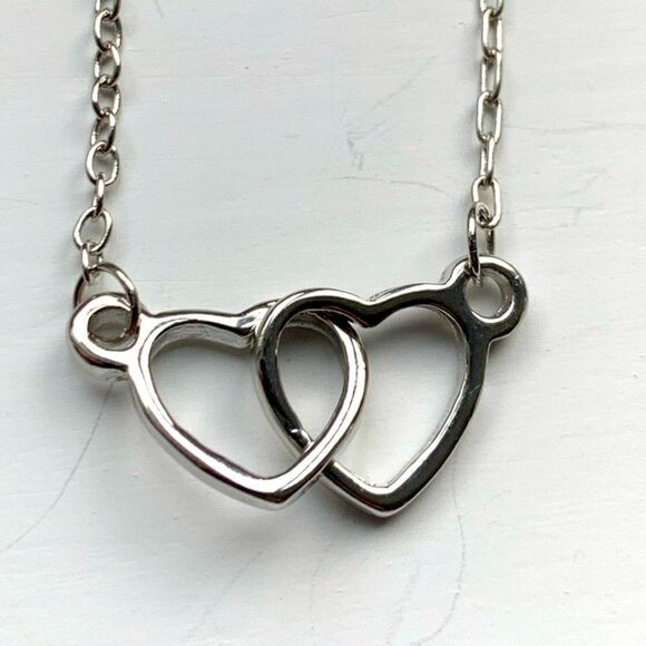 Double Interlocking Silver Hearts Layering Love Friendship Necklace + Gift Pouch - Picture 4 of 12